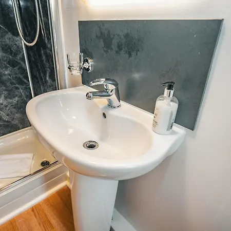 בית הארחה At The Apple Pie