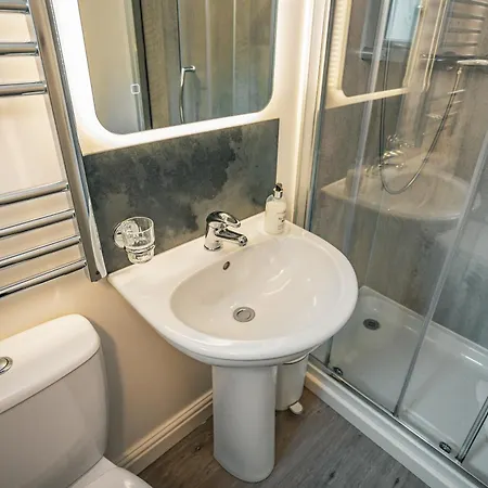 בית הארחה At The Apple Pie אמבלסייד