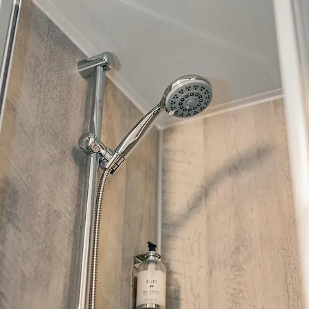 בית הארחה At The Apple Pie אמבלסייד