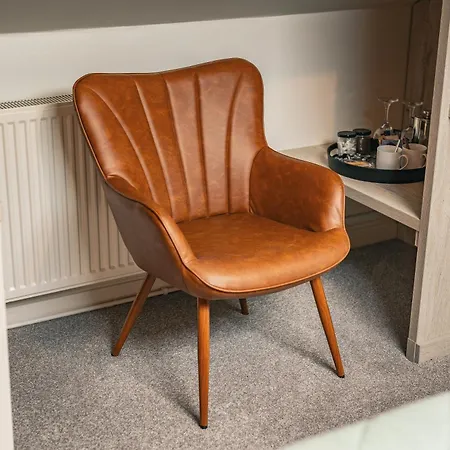 At The Apple Pie אמבלסייד