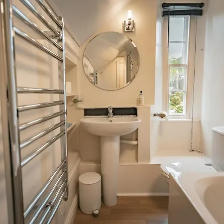 בית הארחה At The Apple Pie 4*